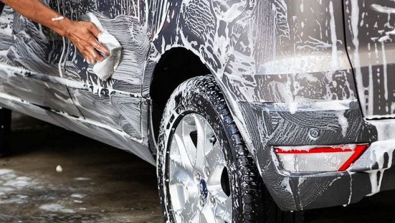 Άδραξε την ηλιόλουστη ημέρα 55χρονος, έπλυνε το αμάξι του με λάστιχο