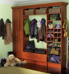 mudroom-winter-closet-473x500