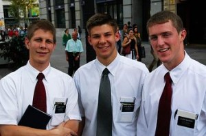 4058947373_mormonmissionaries_xlarge