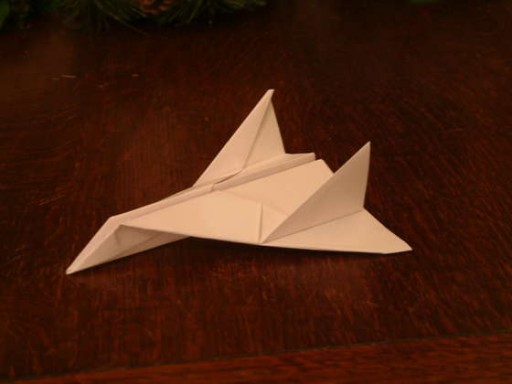 Paper-Aeroplane-Thunder-Bomber