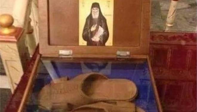 Για προσκύνημα στον ιερό ναό Αγ. Κων/νου και Ελένης στη Γλυφάδα από σήμερα οι σαγιονάρες του γέροντα Παΐσιου