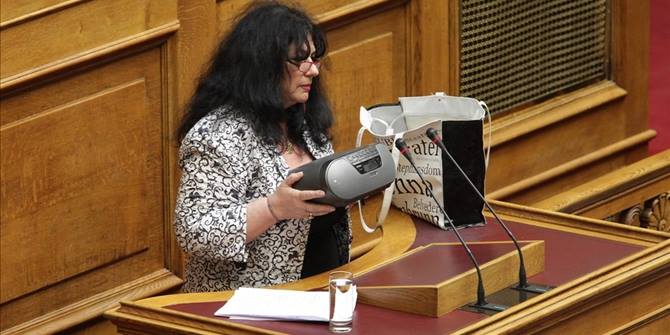Εναλλακτικούς τρόπους προώθησης του νέου του άλμπουμ δοκιμάζει πλέον ο Λουκιανός Κηλαηδόνης
