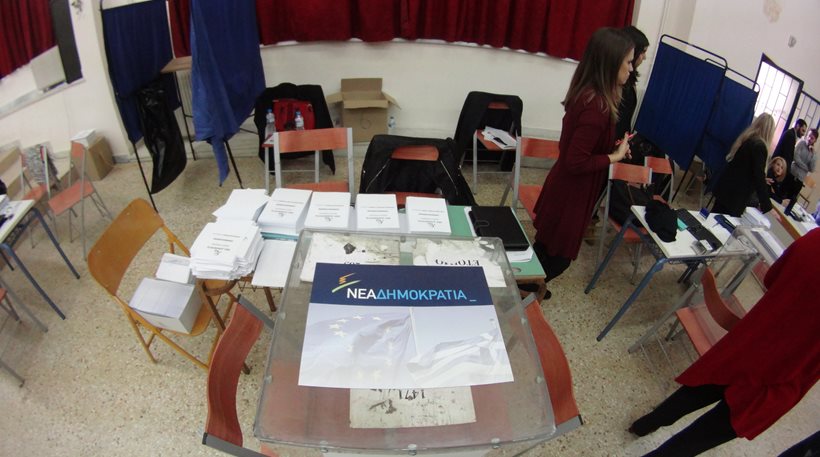 «Από τότε που υποκλέπταμε τον Κ. Καραμανλή είχαμε να κάνουμε τόσο επαγγελματική δουλειά για τη ΝΔ», τονίζουν στη Vodafone