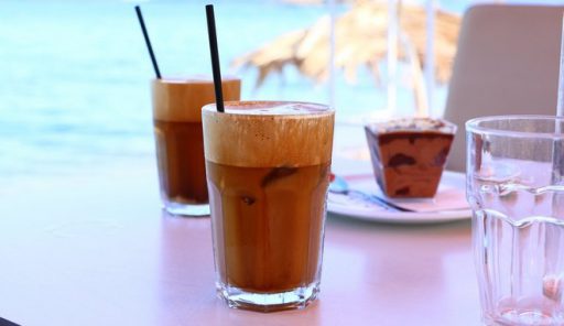 kafe-frappe-1-shutterstock