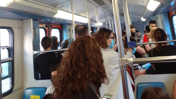 Αδύνατο να επιζήσει στις συνθήκες του Ηλεκτρικού ο κορονοϊός, κανένα μέτρο προστασίας στο εξής