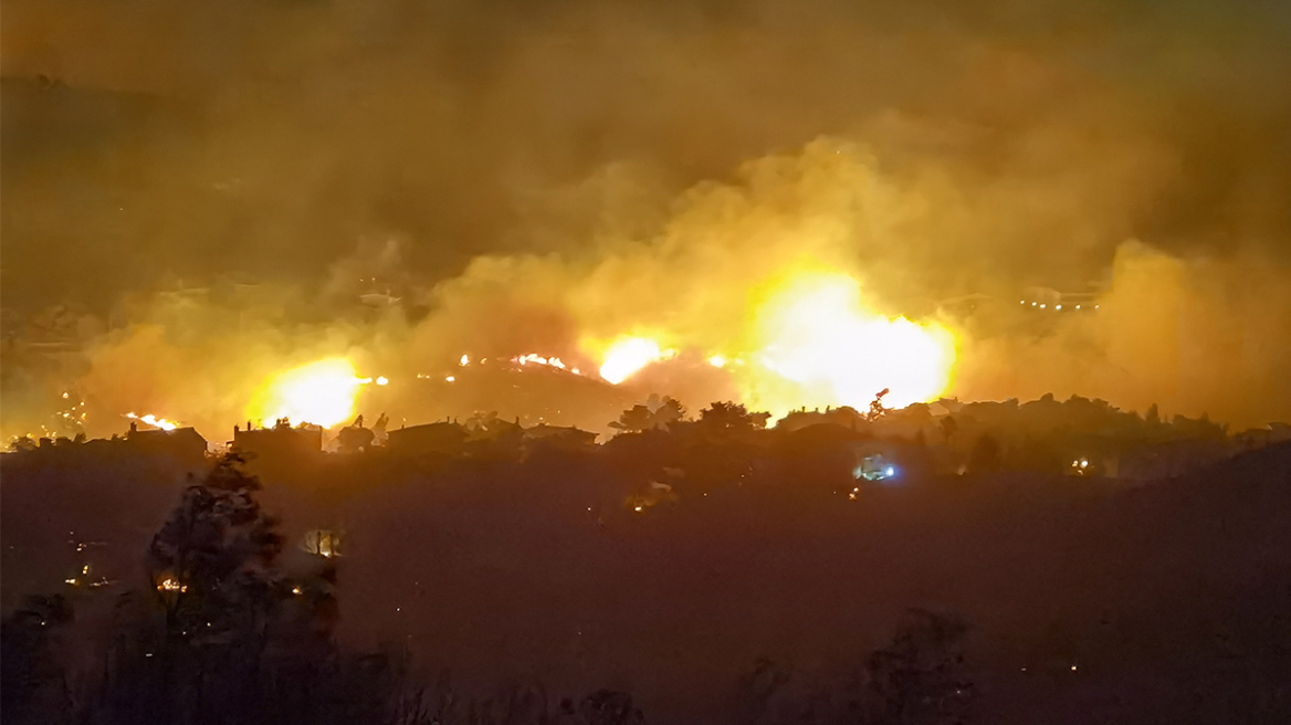 Την αγορά 5 νέων θαλασσών για να σβήνουν εκεί οι φωτιές προανήγγειλε ο πρωθυπουργός